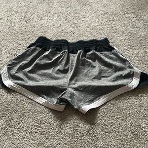 Multi-coloured gym shorts